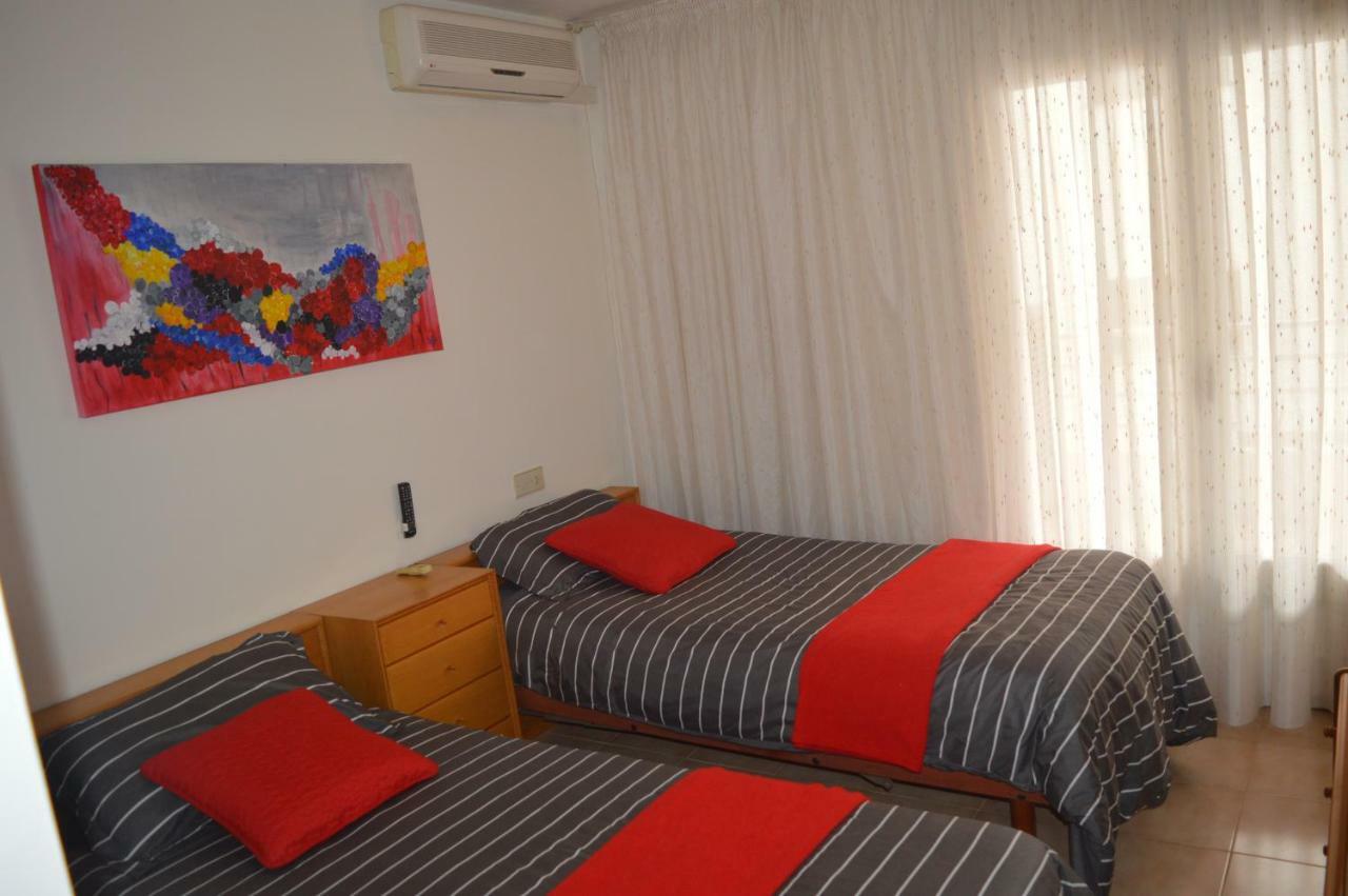 Apartamento Completo 200M Playa Daire Roses Dış mekan fotoğraf