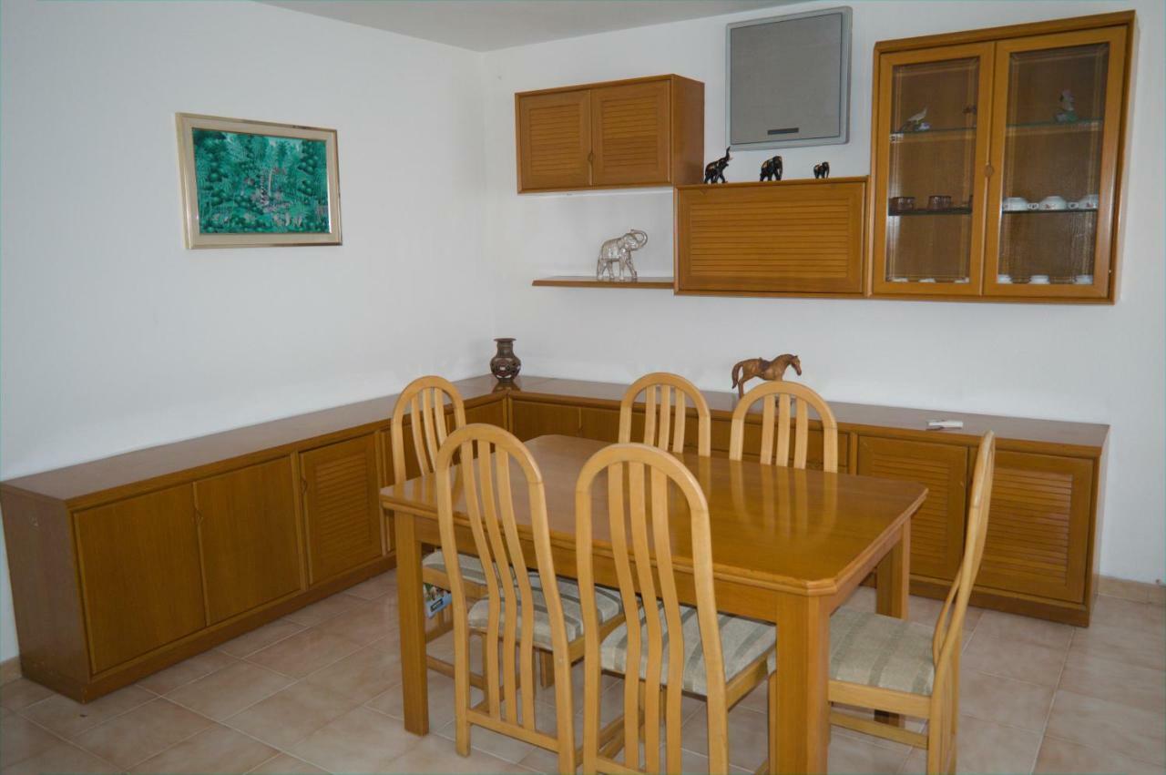 Apartamento Completo 200M Playa Daire Roses Dış mekan fotoğraf